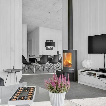 別荘 3 Bedroom Stunning Home In Borkop